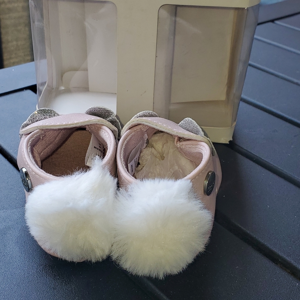 Nicole Miller Embroidered Pink & Silver Bunny White Fur Pom Crib Shoes 0- 6 Mos - Picture 8 of 8